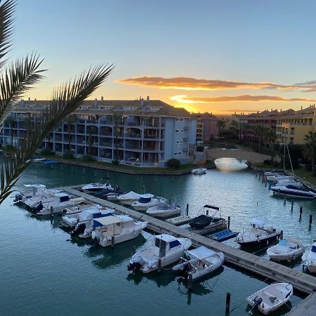 Apartamento Con Terraza Sobre La Marina De Sotogrande 산 로케 외부 사진