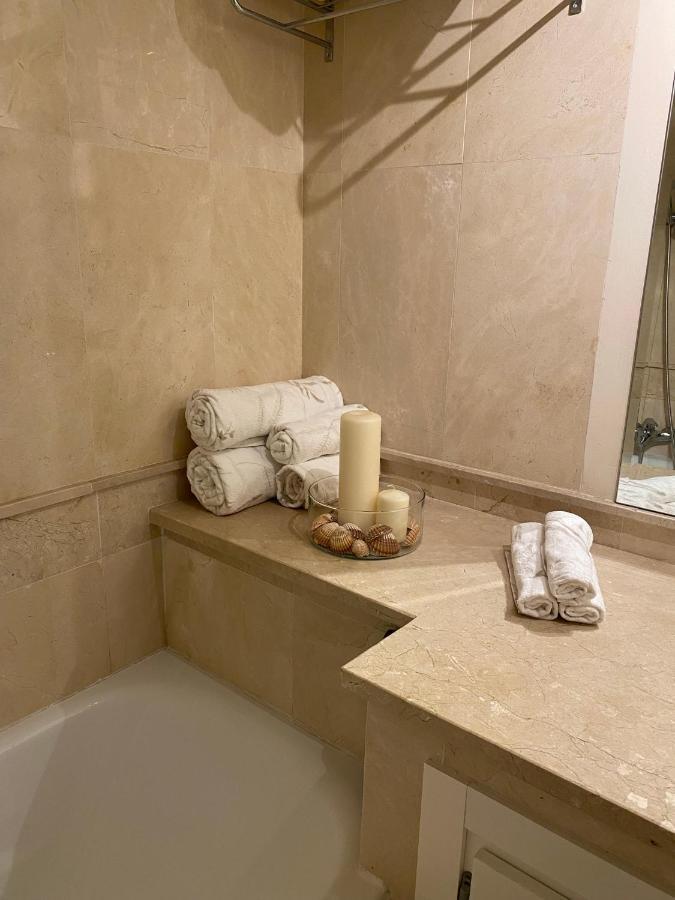 Apartamento Con Terraza Sobre La Marina De Sotogrande 산 로케 외부 사진