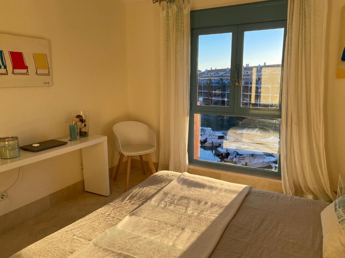 Apartamento Con Terraza Sobre La Marina De Sotogrande 산 로케 외부 사진
